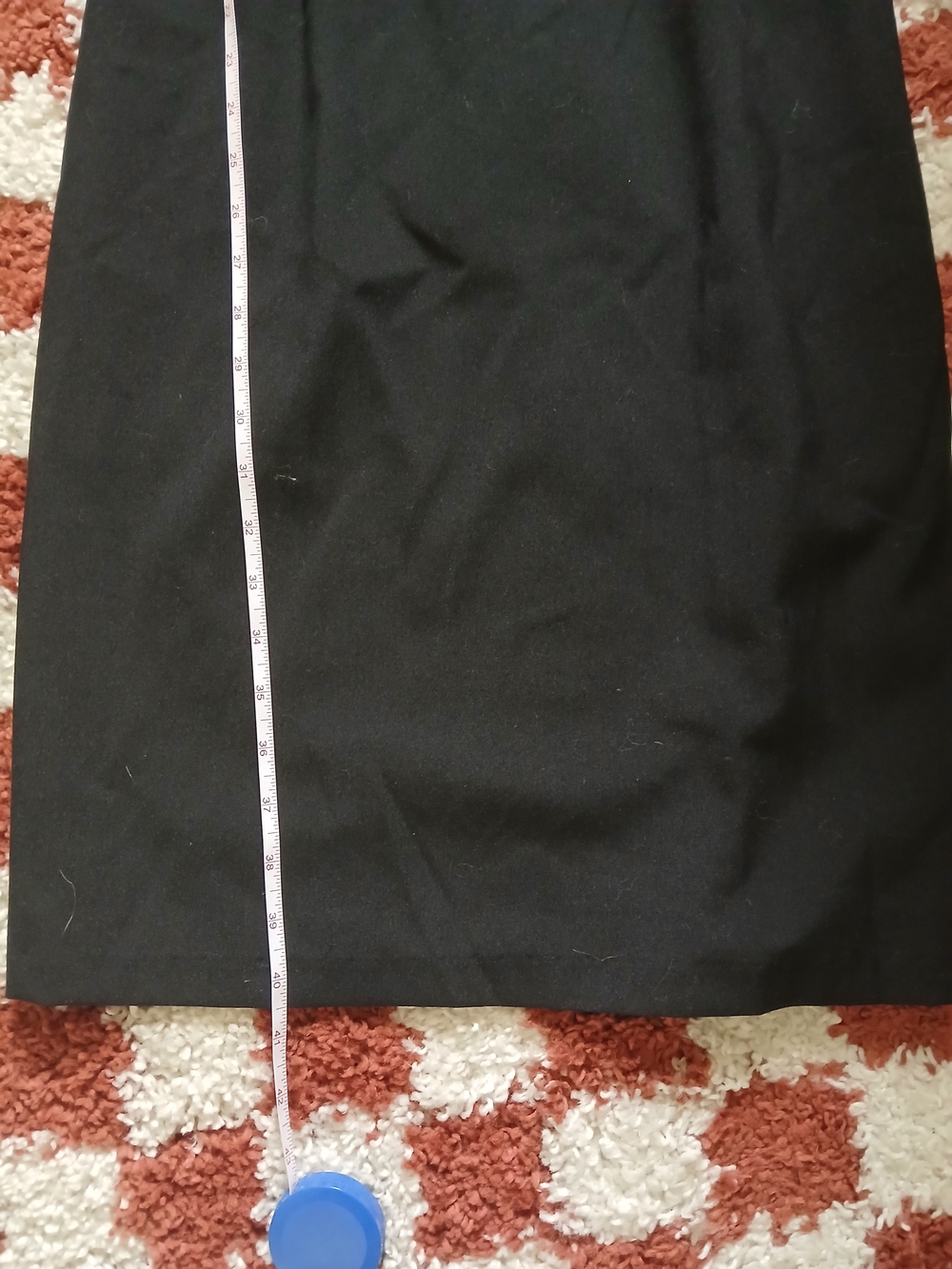 Vintage 90s Black V-Neck Dress - Picture 10 of 10